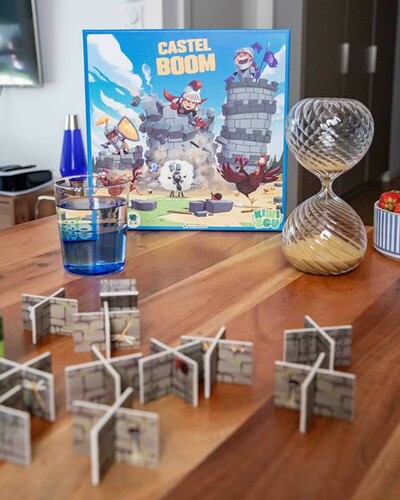 Kiwizou Castel Boom (fr/en) 3770035333080