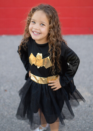 Creative Education Costume Batgirl robe et cape, grandeur 5-6 771877677953