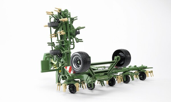 Bruder Toys Herse rotative avec mecanisme de roulement 02224 4001702022242