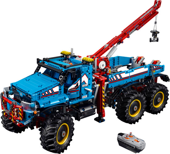 LEGO LEGO 42070 Technic La dépanneuse tout-terrain 6x6 673419267540