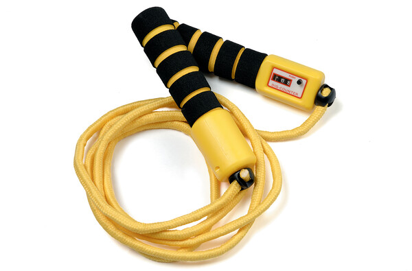 Corde à sauter 7' avec compteur (corde à danser) 057359886854