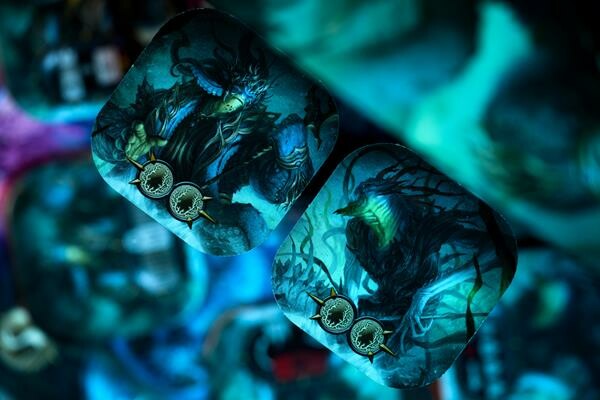 Bombyx legions univers d'abyss - couverture roi estran 3760267991295