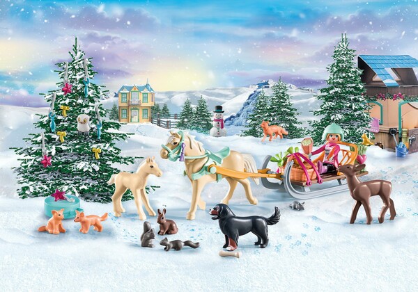 Playmobil Playmobil 71345 Calendrier de l'Avent Horses or Waterfall: Promenade en traineau Noel 4008789713452