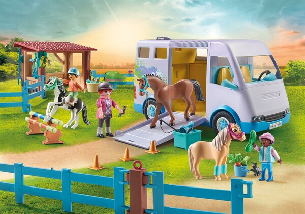 Playmobil Playmobil 71493 Van pour cheval et poneys avec enclos 4008789714930