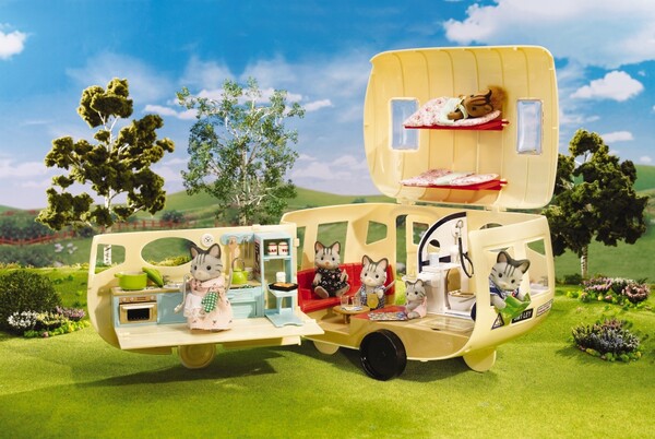 Calico Critters Calico Critters Caravane / roulotte meublée sans animaux 020373217157