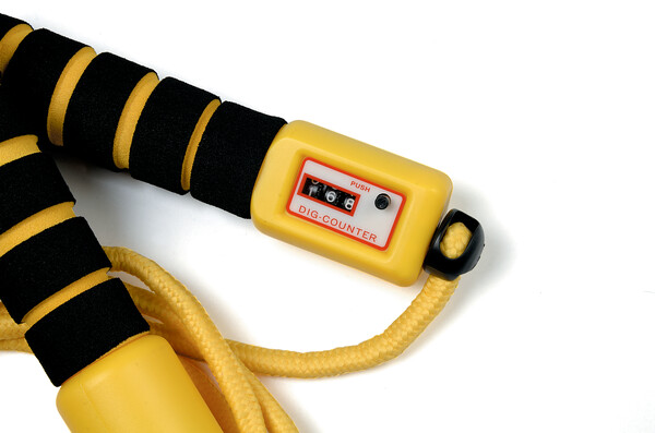 Corde à sauter 7' avec compteur (corde à danser) 057359886854