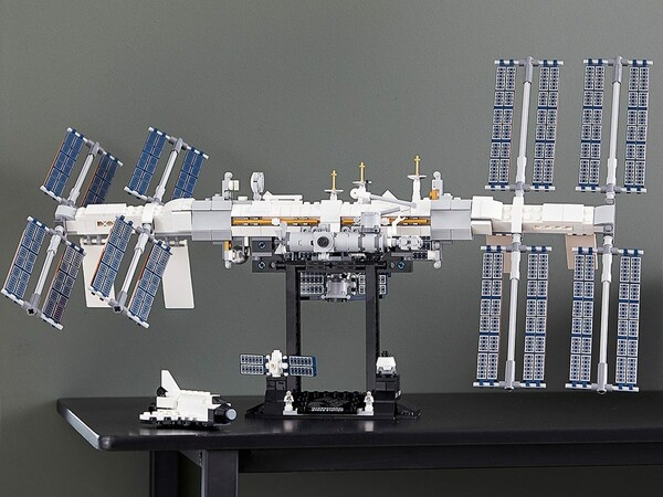 LEGO LEGO 21321 Idées La station spatiale internationale 673419325790