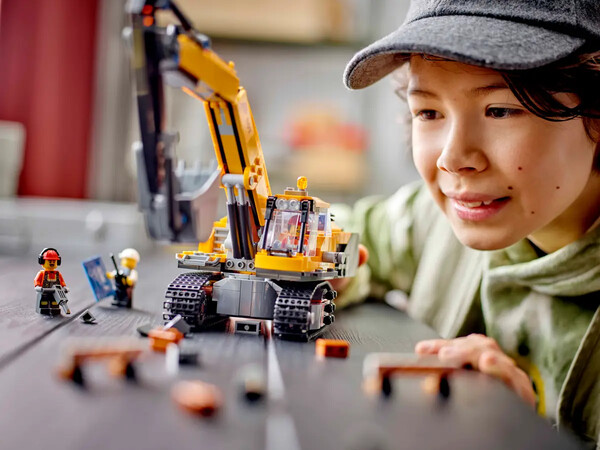 LEGO LEGO 60420 L’excavatrice de construction jaune 673419390187