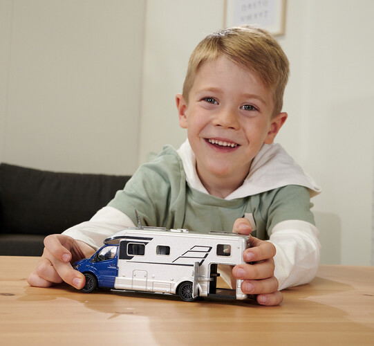 Majorette Majorette - Camper Hymer Classe-B L&S 3467452068069