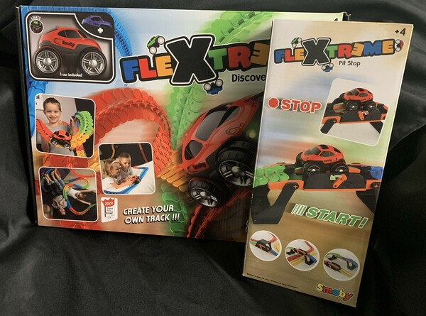 Flextreme - Ensemble découverte 184 pc et centre de ravitaillement 