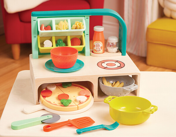 B. Brand B. Role Play - Comptoir Pizza 062243468702