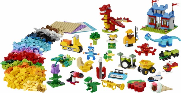 LEGO LEGO 11020 Classic Build Together 673419355872