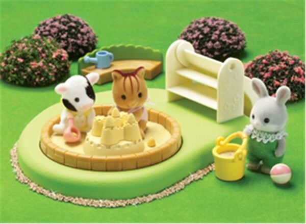 Calico Critters Calico Critters Pataugeoire et carré de sable pour bébé sans animaux (en) 020373226814