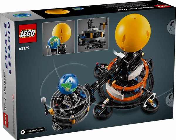 LEGO LEGO 42179 La planète Terre et la Lune en orbite 673419389211