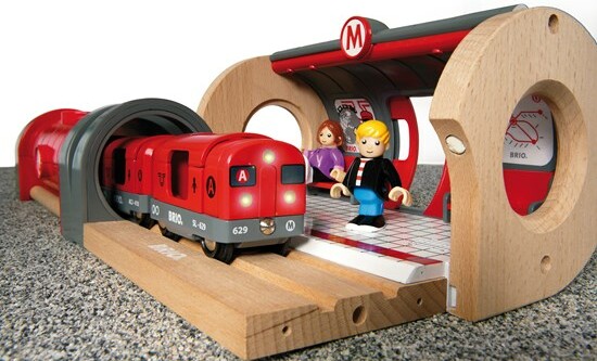 Brio Train Brio Train en bois Circuit métro 33513 7312350335132