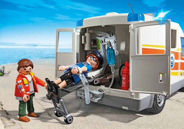 Playmobil Playmobil 5541 Ambulance avec secouristes (mai 2015) 4008789055415