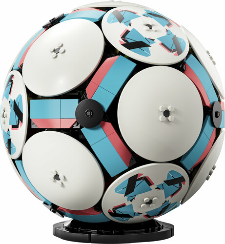 LEGO LEGO 43019 Editions - Soccer Ball 673419425360