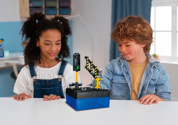 Amazing Toys Connex - système de circulation numérique 4894091388484