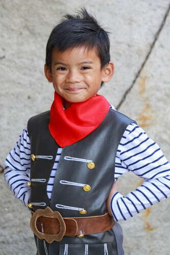 Creative Education Costume Veste de pirate avec ceinture et foulard, grandeur 5-6 771877665950
