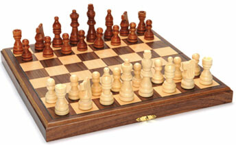 Wood Expressions Jeu d'échecs 11 po en bois de noyer magnétique pliant 658956070112