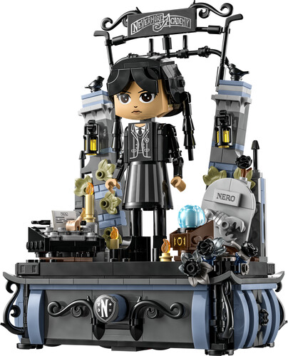 LEGO LEGO 76780 Figurine de Mercredi Addams 673419390736
