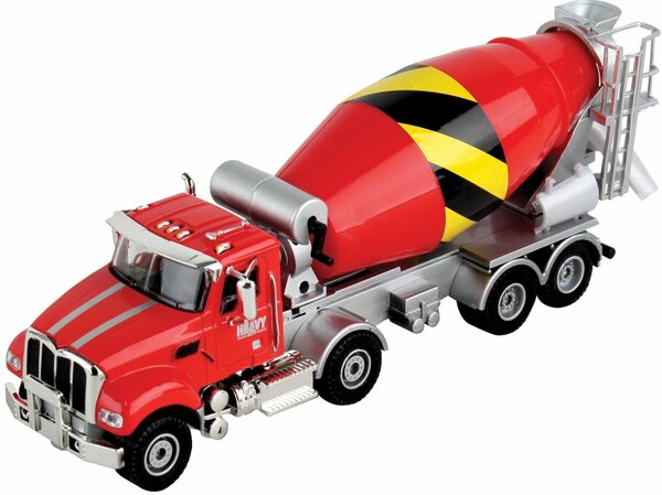 Jouets Pour Enfants Un Camion Malaxeur À Béton Et Une Dépanneuse