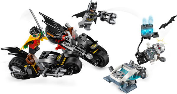 LEGO LEGO 76118 Super-héros Batman Le combat en Batmoto contre Mr. Freeze 673419302784