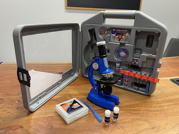 Microscope de luxe 900x avec accessoires et mallette 51 pièces (fr) 629270900003