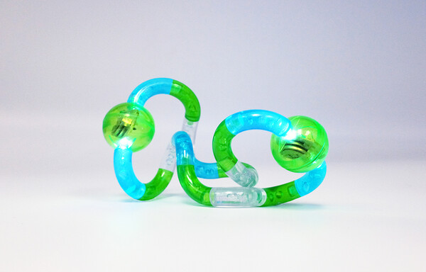 Tangle Creations Tangle - Light-up Atomic 2 LED 2/S (unité) (varié) 723459001809