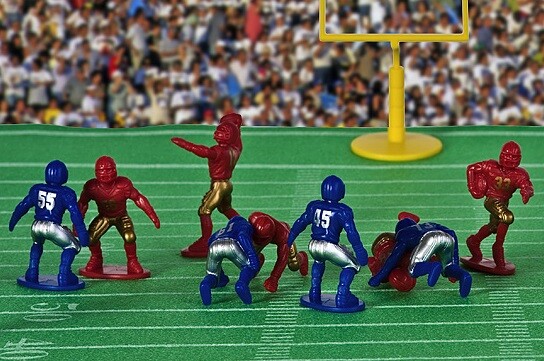 Kaskey Kids Football figurines rouges vs bleues et terrain 054682052048