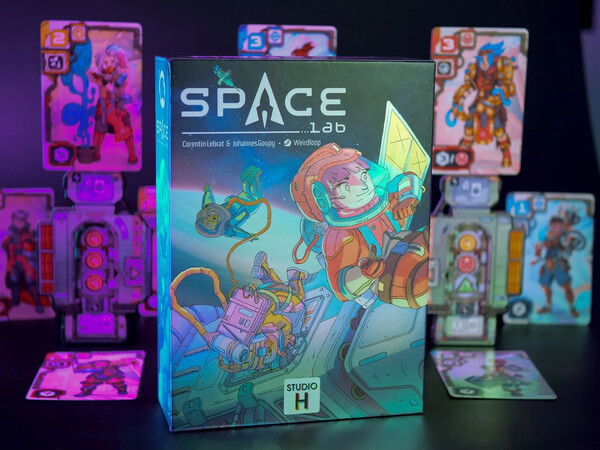 Studio H Space Lab (fr) 990317900448