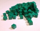 Mayday Games Pièces de jeu cube vert bois 8 mm 