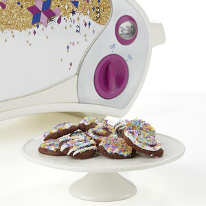 Acheter Easy Bake Four De Reve Edition Chef Etoile Blanc Fr En Hasbro Joubec Acheter Jouets Et Jeux Au Quebec Et Canada Achat En Ligne