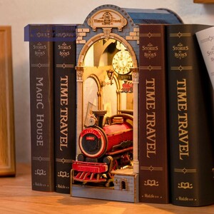 Robotime DIY Book Nook Time Travel 6946785117721