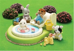 Calico Critters Calico Critters Pataugeoire et carré de sable pour bébé sans animaux (en) 020373226814