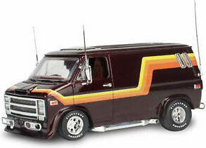 Revell Modèle à coller 76 chevy custom van 1/25 031445044908